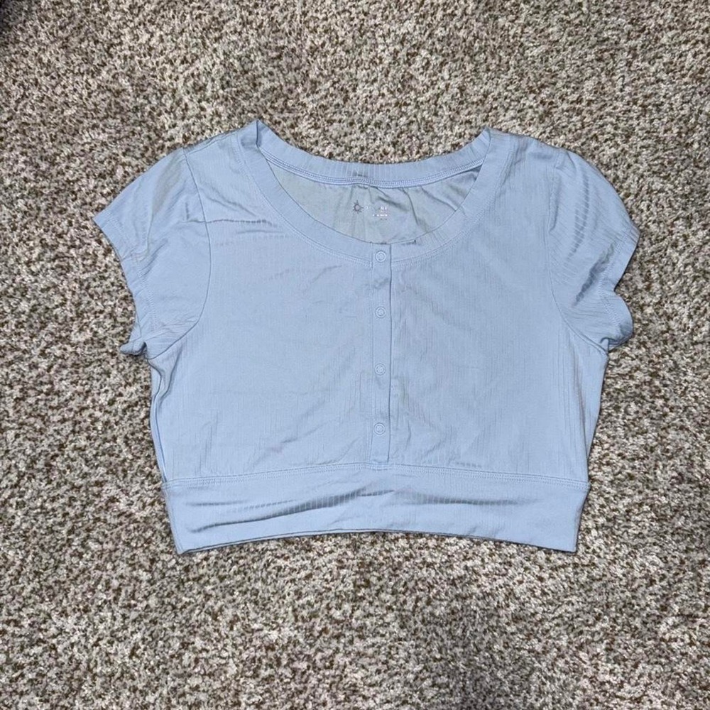 Aerie top
